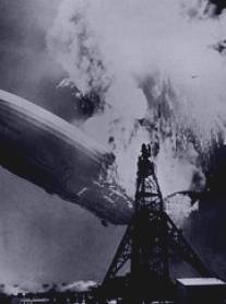 Катастрофа Гинденбурга/Hindenburg Disaster Newsreel Footage (1937)